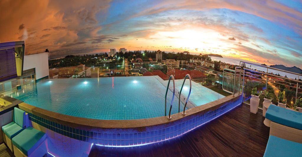C'Haya Hotel Kota Kinabalu Esterno foto