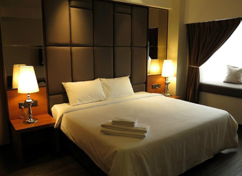 C'Haya Hotel Kota Kinabalu Camera foto