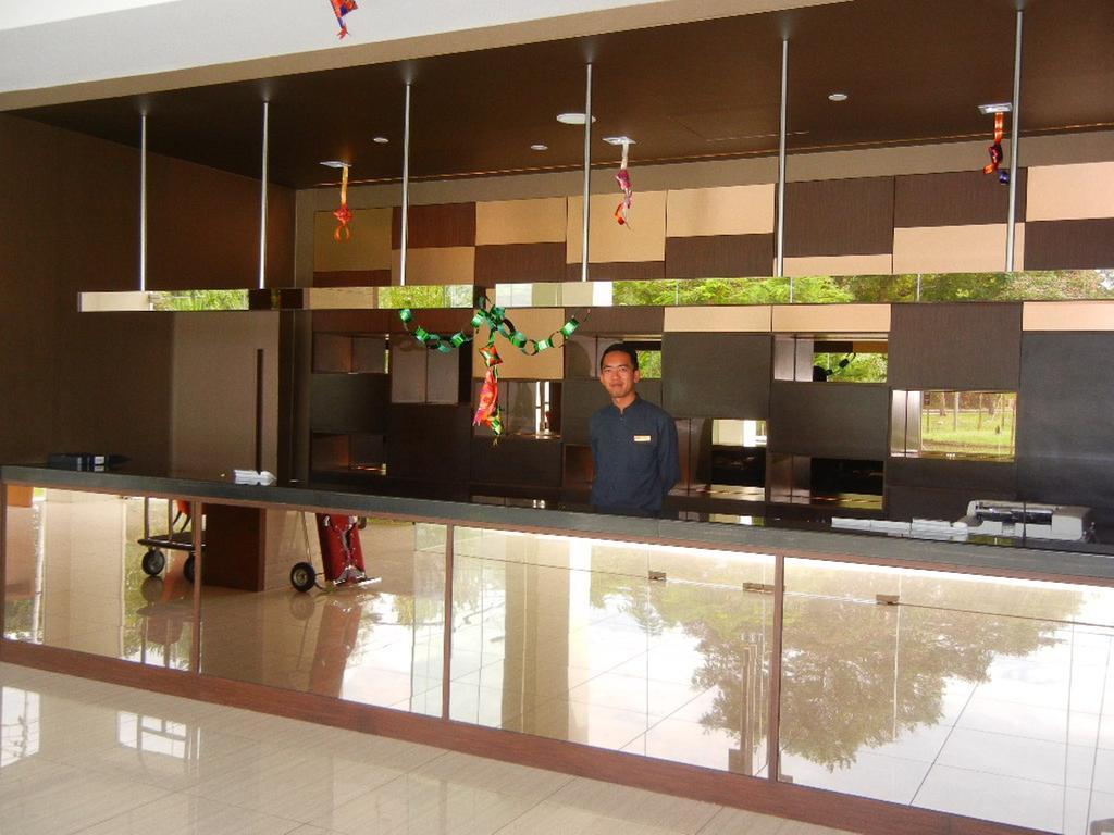 C'Haya Hotel Kota Kinabalu Esterno foto
