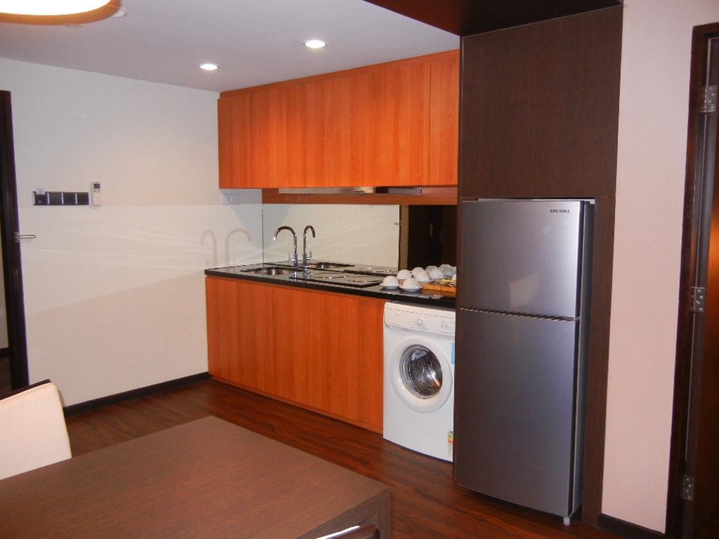 C'Haya Hotel Kota Kinabalu Esterno foto