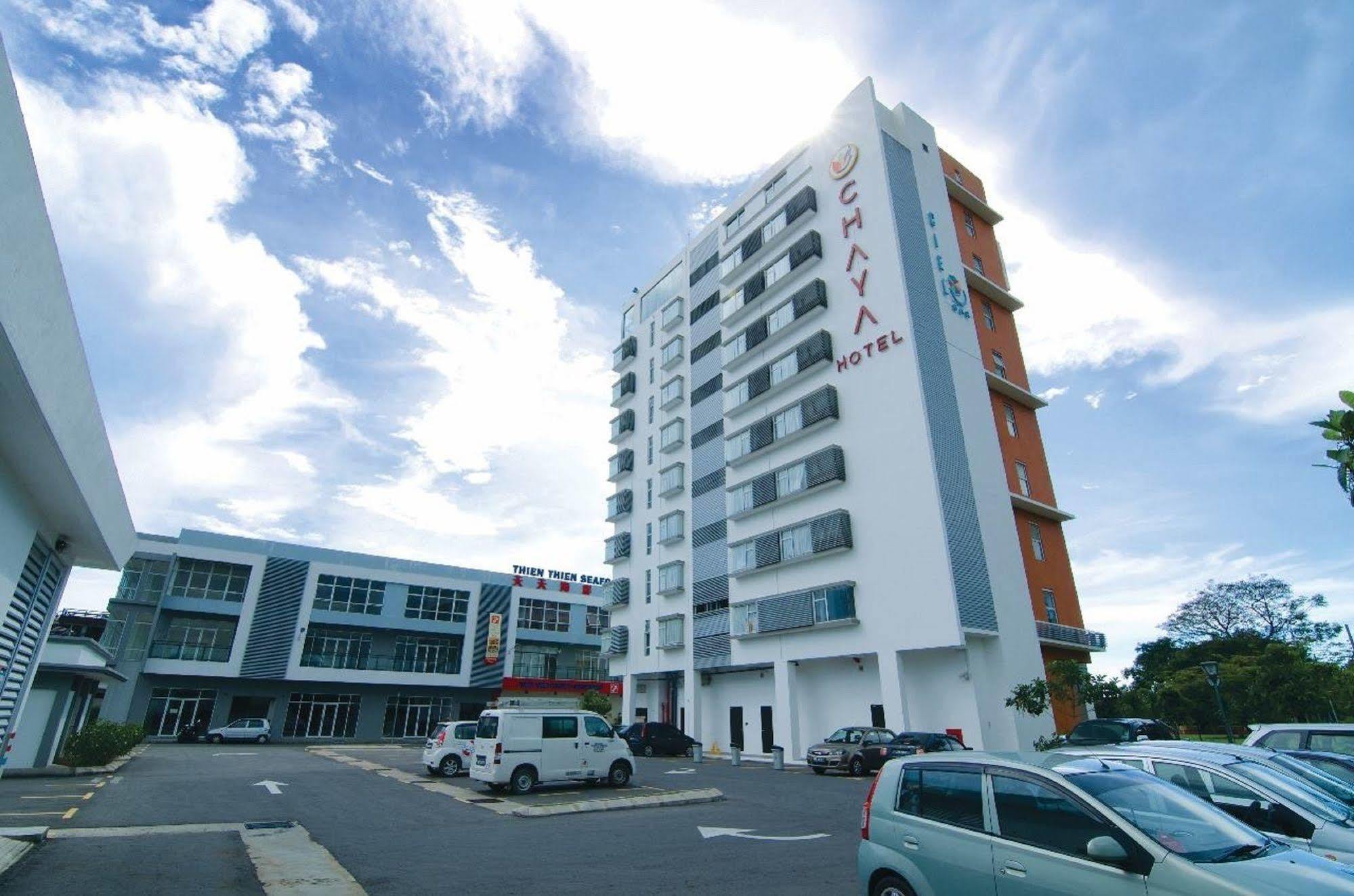 C'Haya Hotel Kota Kinabalu Esterno foto